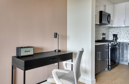 Piedmont Avenue Apartment | Fabulous Oakland 1BR w/Gym & A/C, near Restaurants, by Blueground