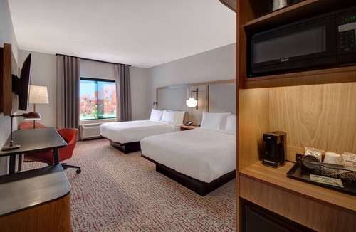 Lancaster Hotel | Fairfield Inn & Suites by Marriott Lancaster Palmdale
