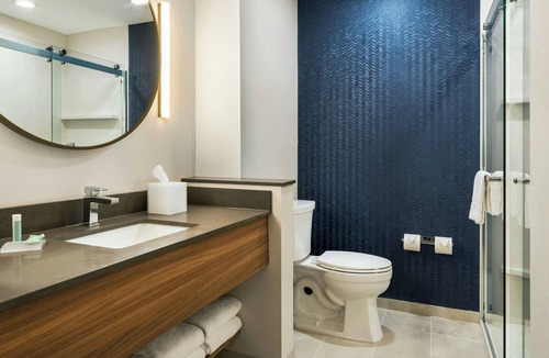 Hanford Hotel | Fairfield Inn & Suites Hanford