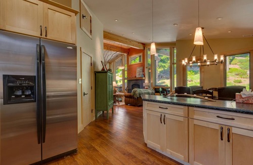 Tahoe City House | Fairway Favorite - Walk to Tahoe City Shops, Dining & Lake - Dog OK