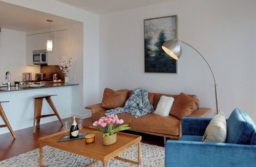 Rincon Hill Condo | Family-Friendly 1BR at 399 Fremont