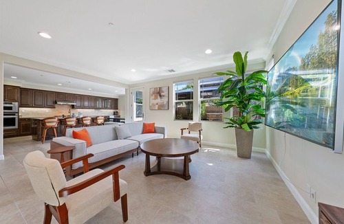 Lake Forest House | Family-Friendly Home Near University Park Irvine