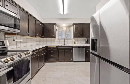 Clovis House | Family friendly home a short distance from Old town Clovis!