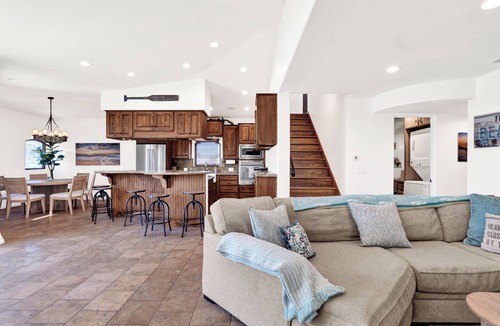 Silver Strand House | Family friendly Silverstrand Beach house