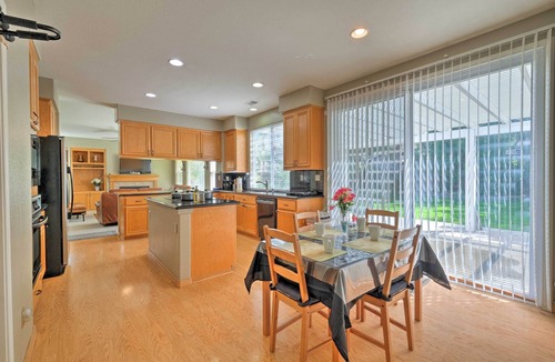 Tracy House | Family-Friendly Tracy House with Patio & Grill!