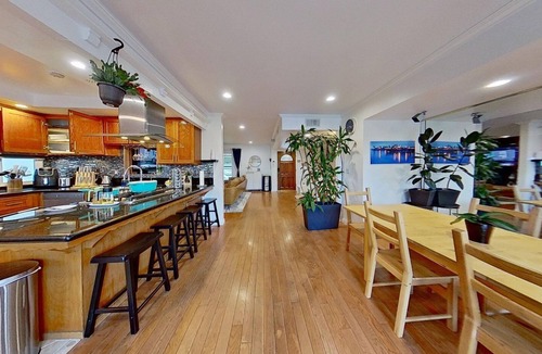 Harbor Gateway North House | Family Oasis: Convenient Location, Relaxing Home. Pet-Friendly!