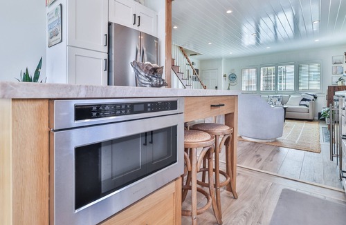 Silver Strand House | Famous Captain's Bungalow