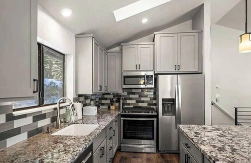 Incline Village Villa | Forest Retreat with Ski Access, Fireplace & Deck Sleeps 7