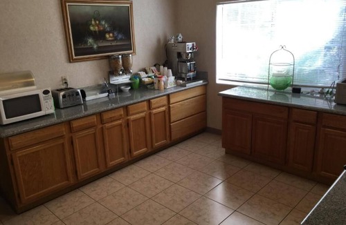 Fresno House | Formosa Inn