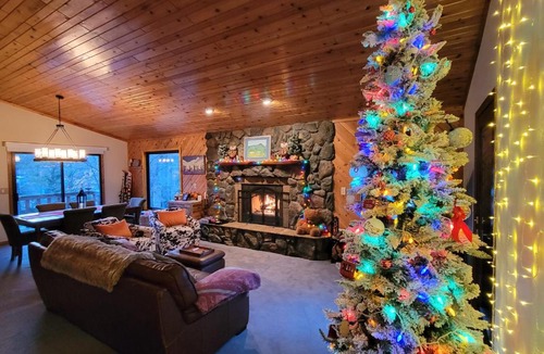 The Village House | Four Seasons Getaway-Private Hot Spa with Pine Tree Views-Walk to Village and Pineknot Trailhead-Plus King Bed!