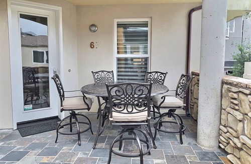 Avila Beach Condo | Fresh look at Shore Pleasure a family fav, steps from beach and downtown