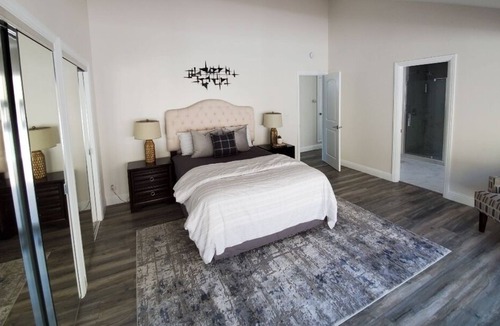 San Rafael House | Fully remodeled 3 bedroom dream home in Marin County with Bay views neat SF/Napa
