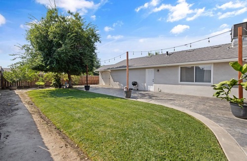 Visalia House | Furnished 3BR - Fast WiFi - Utilities Included - Insurance/Relocation Friendly