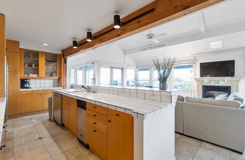 Country Club House | Gated 6BD Retreat: Bay Views,HotTub,Theater,Games