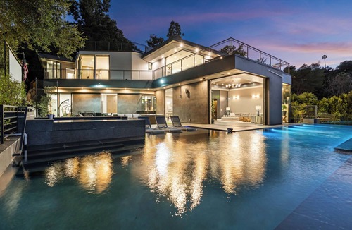 Los Angeles House | Gated New Designer 6bd/7ba Estate w Pool & Spa, Guest house, Elevator, & Views!
