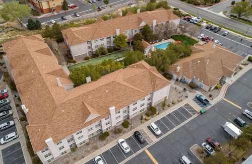 Reno/Tahoe Airport Apartment | Getaway Vacation! Pets Allowed, FREE Bfast, Minutes to Nevada Historical Society