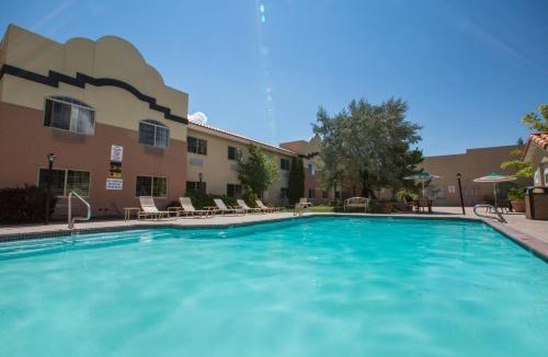 Carson City Hotel | Gold Dust West
