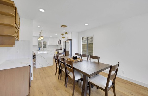 Charter Oak House | Golden Foothill Retreat Private Spacious 4BR