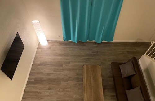 Paradise House | Golden Vegas Condo next to Airport & University