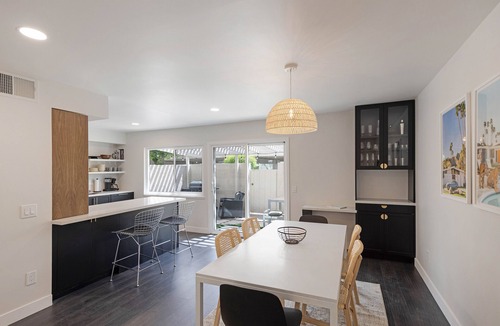 Palm Springs House | ★Golf & Couples Oasis★ Midcentury w/6 Pools, Hot Tub