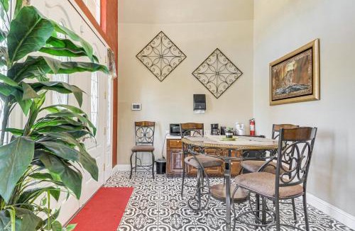 Atwater Apartment | Golf, Fish & More: Cozy ‘Safari Unit’ in Atwater!
