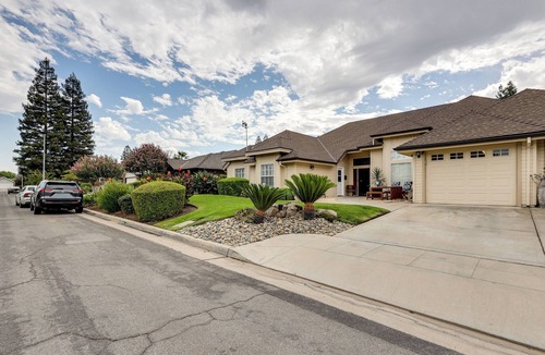 Raisin Apartment | Golf, Hike, Explore: Apt 9 Mi to Dtwn Fresno!