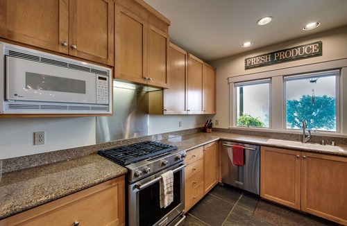 Angels Camp House | Golfing, Views and Relaxation in the Foothills