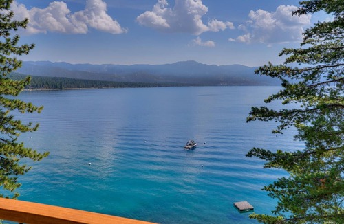 Crystal Bay House | Gonowabie Lodge - Crystal Bay Lakefront - TLUXP