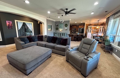Redding House | Gorgeous backyard oasis with all of the comforts of home, the W has it all!
