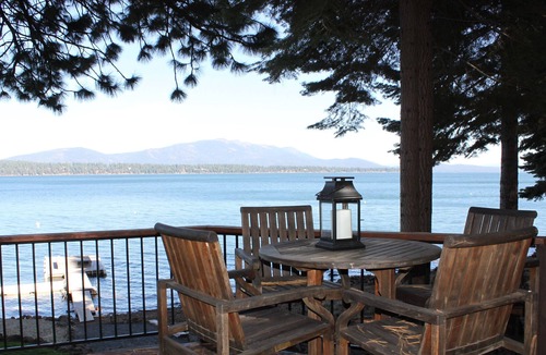 Lake Almanor West House | Gorgeous Lake Almanor West Lakefront Home, Stunning Views
