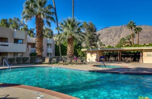 Baristo Condo | Gorgeous Renovated Palm Springs Condo, Close to Everything!