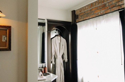 Downtown Hotel | Granada Hotel & Bistro