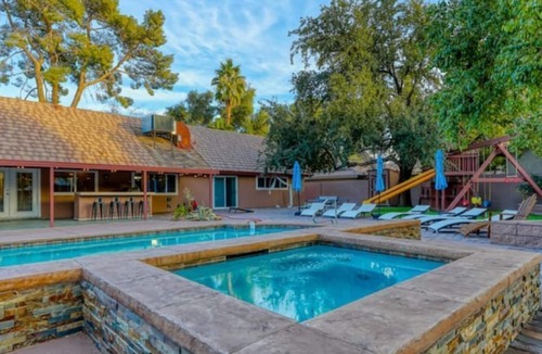 Paradise Villa | Grand 5BD Pool Home(4+1BD Casita): Sherwood Estate