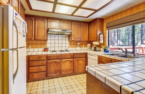 Black Bart House | Great location! Classic One-Level Cabin only steps from the River!