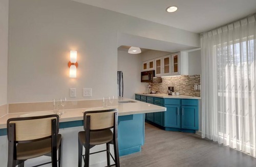 San Jose Hotel | Great Pick! Unit with Kitchen, Free Breakfast, Pet-friendly!