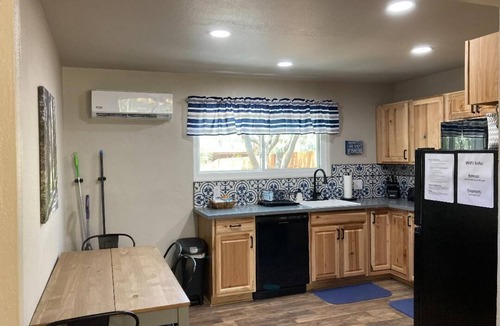 Three Rivers Cottage | Guest House with Private Hot Tub, Shared Pool, and Walk to Town