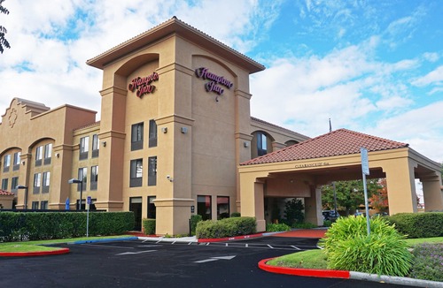 Hayward Hotel | Hampton Inn Oakland-Hayward