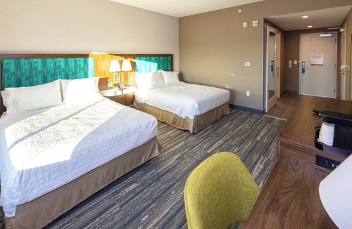 Selma Hotel | Hampton Inn Selma, Ca