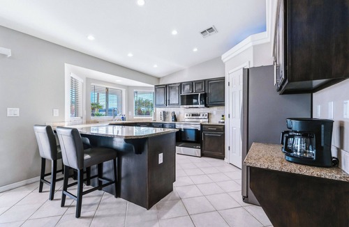 Lake Havasu City House | Hangover at Havasu: Game Room, Lakeview, Pool & Hot Tub