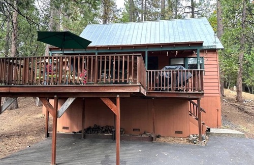 Twain Harte House | Happy Cabin - Twain Harte Lake Access- Remodeled