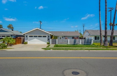 Huntington Beach House | Harbor Isle Beauty - Minutes To Huntington Beach