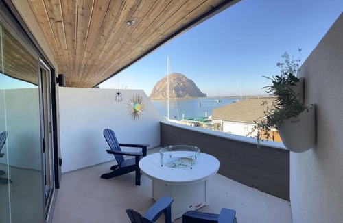Morro Bay Hotel | HarborWalk Inn