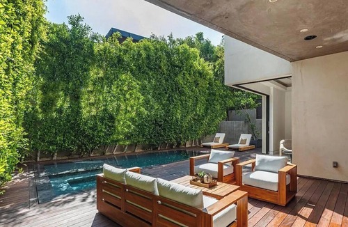 Beverly Grove House | Harper - Unparalleled Luxury Living in a Contemporary Modern Villa