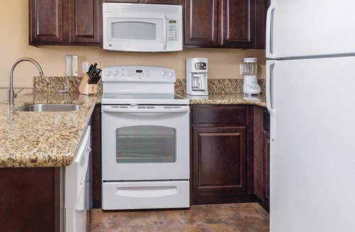 Lake Havasu City House | Havasu Dunes Resort - Unforgettable Fun and Convenience at Lake Havasu!