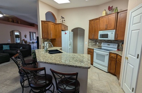 Lake Havasu City House | Havasu heaven! 3 bedroom house with pool and hot tub in Lake Havasu City