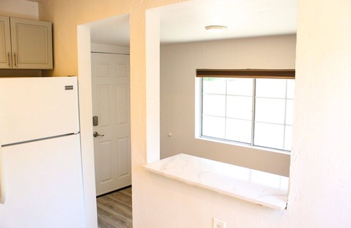 Tahquitz River Estates Condo | HEART OF PALM SPRINGS!