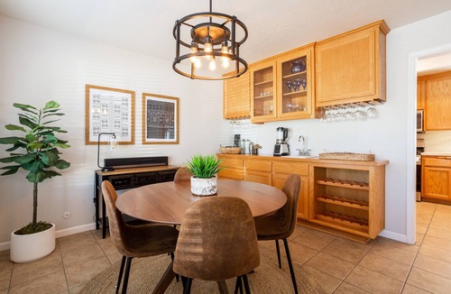 Los Alamos House | Heated pool, arcade, walk to tasting rooms