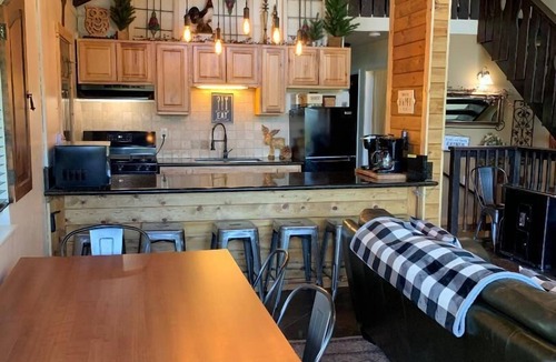 Tahoe Village House | HEAVENLY MOUNTAIN RETREAT