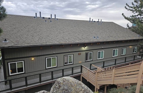 Tahoe Village Apartment | Heavenly Stagecoach Ski Retreat