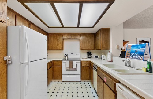 Tahoe Village Condo | Heavenly Valley Ski-In/Ski-Out Condo